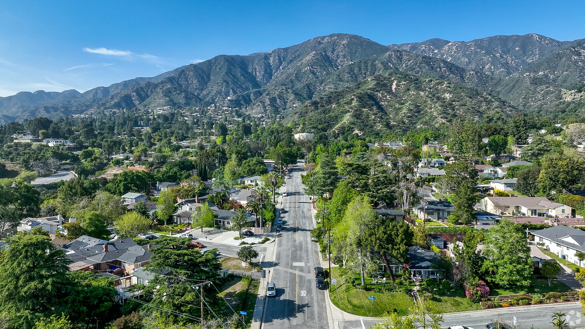 MIX USE & TOWNHOUSE PROJECT ( La Crescenta, CA) Photo